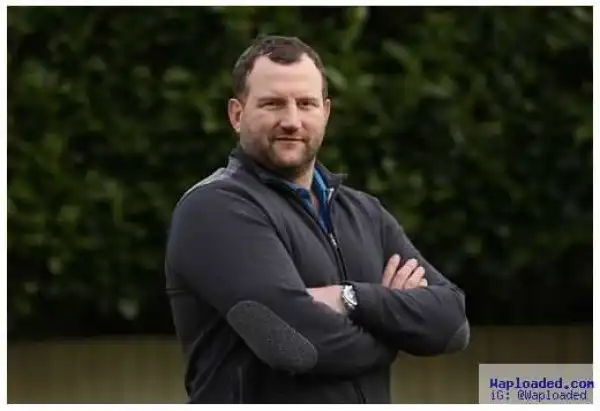 Businessman dies from brain tumour after spending 6 hours a day on his mobile phone